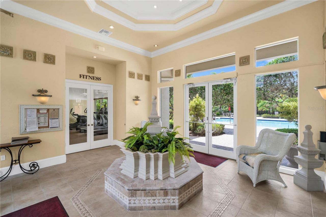5204 Bouchard Circle, Unit 102, Sarasota, FL 34238 Photo