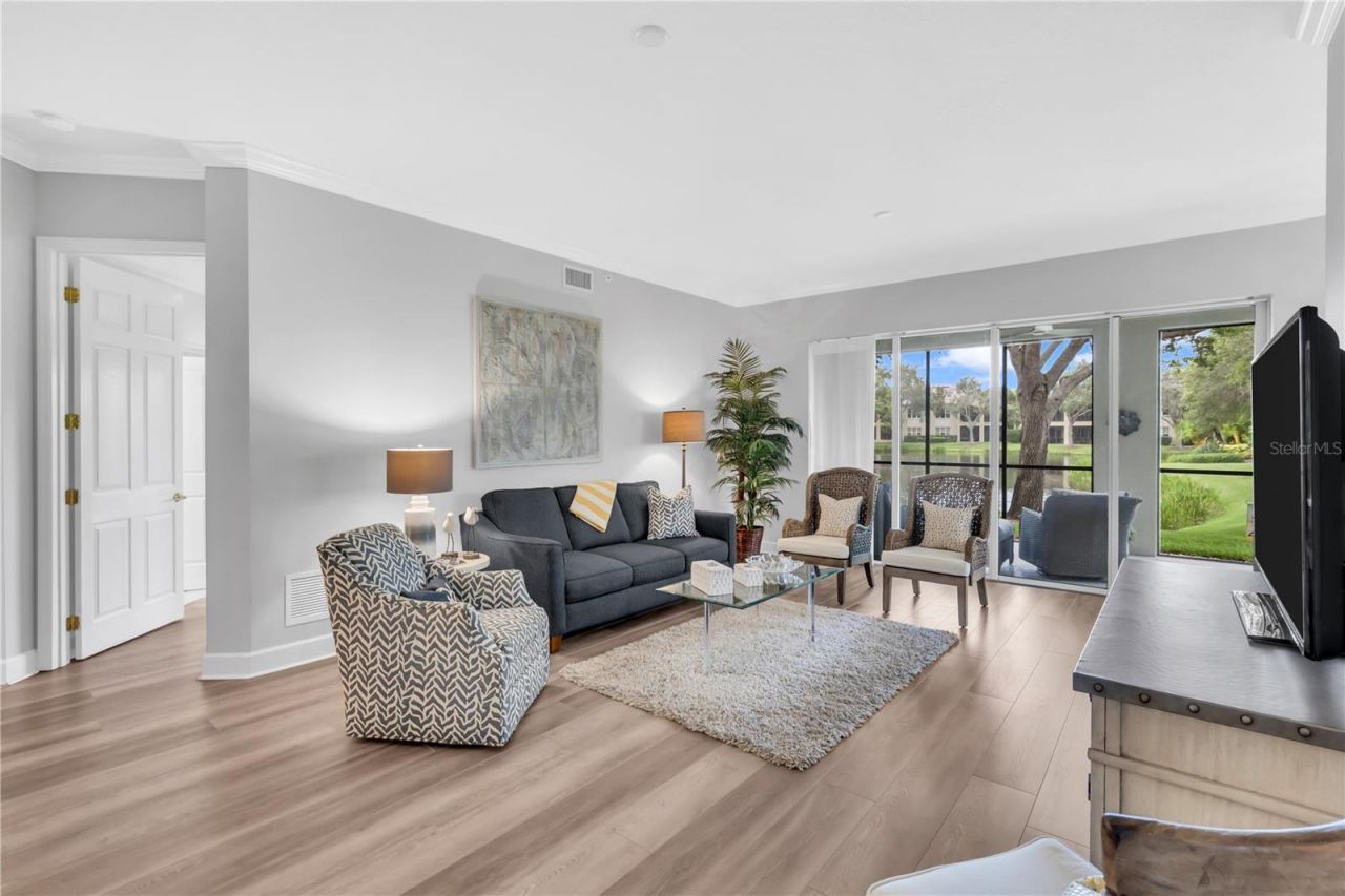 5204 Bouchard Circle, Unit 102, Sarasota, FL 34238 Photo