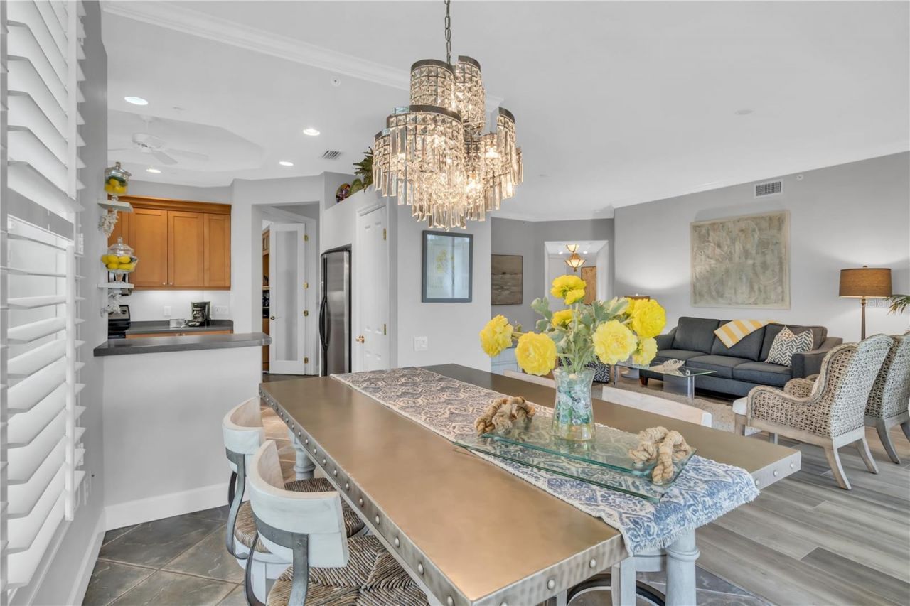 5204 Bouchard Circle, Unit 102, Sarasota, FL 34238 Photo