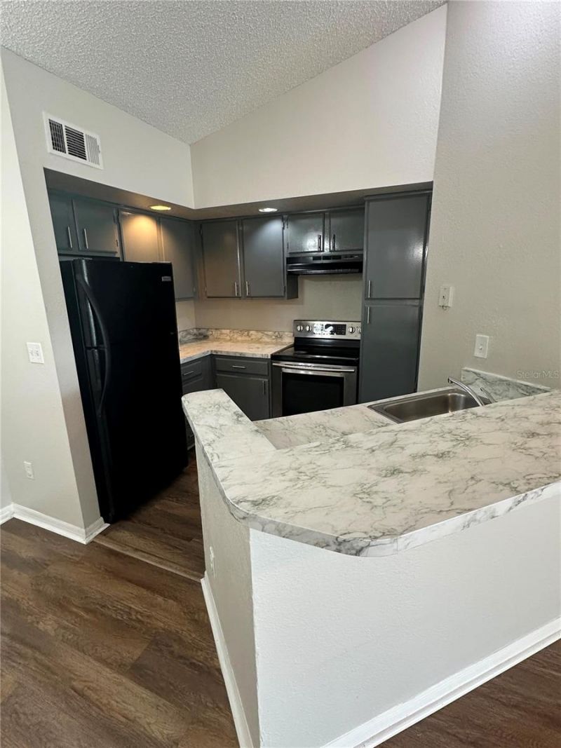 4658 Commander Drive , Unit 834, Orlando, FL 32822 Photo