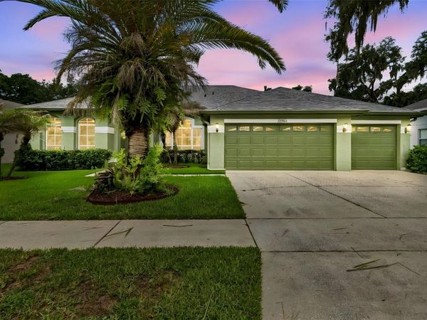 2005 WEXFORD GREEN DRIVE, VALRICO, FL 33594