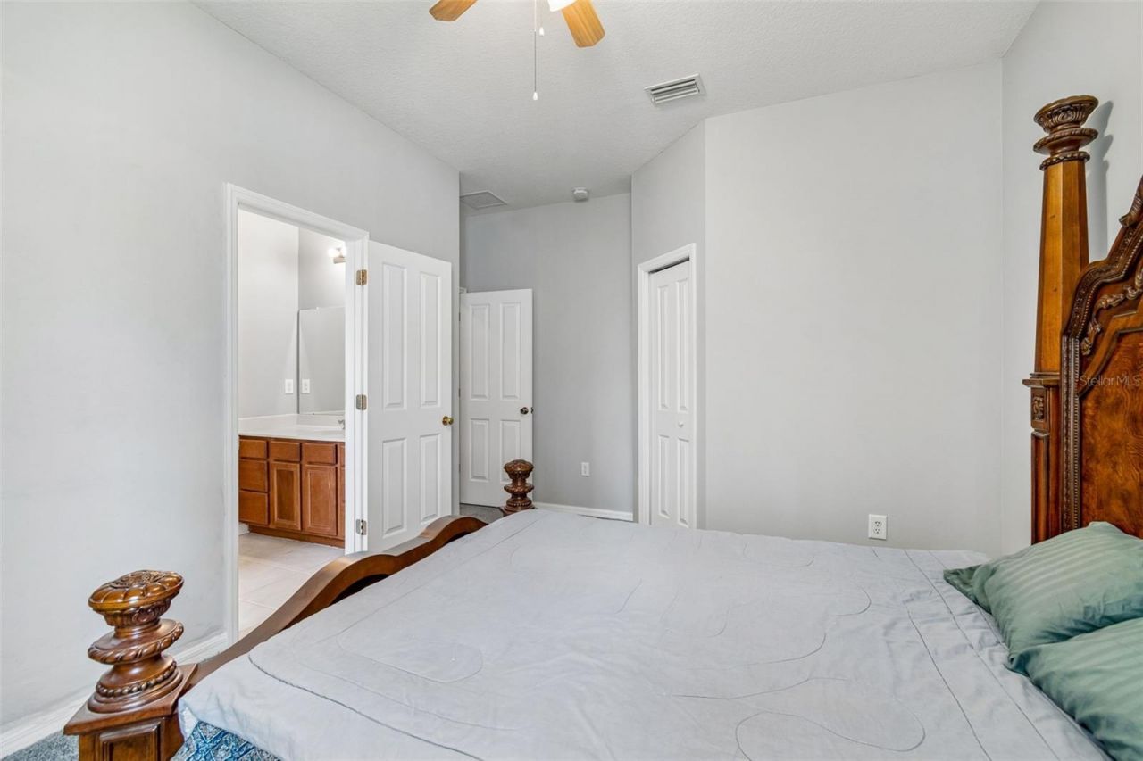 2005 Wexford Green Drive, Valrico, FL 33594 Photo
