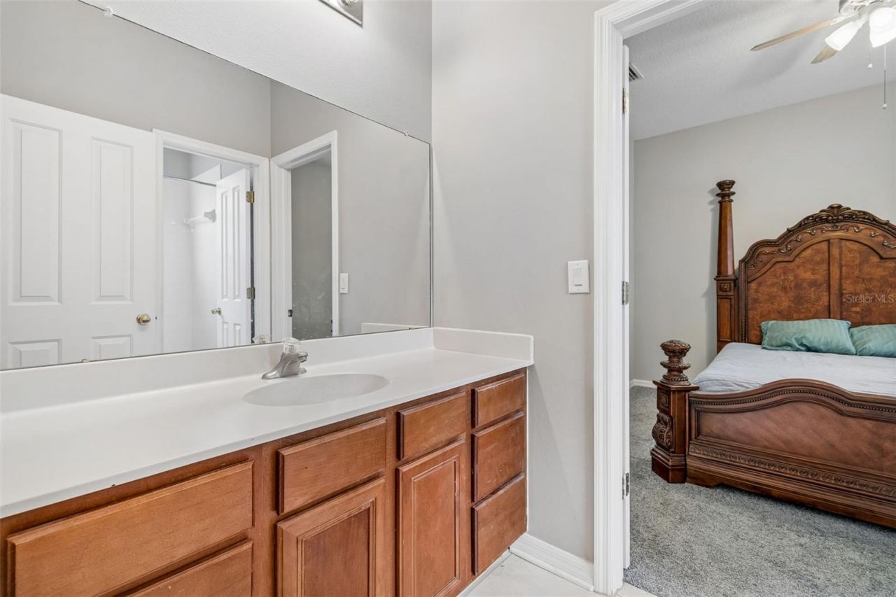 2005 Wexford Green Drive, Valrico, FL 33594 Photo