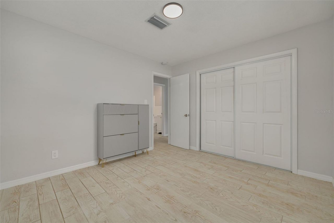 710 50th Avenue N, Saint Petersburg, FL 33703 Photo