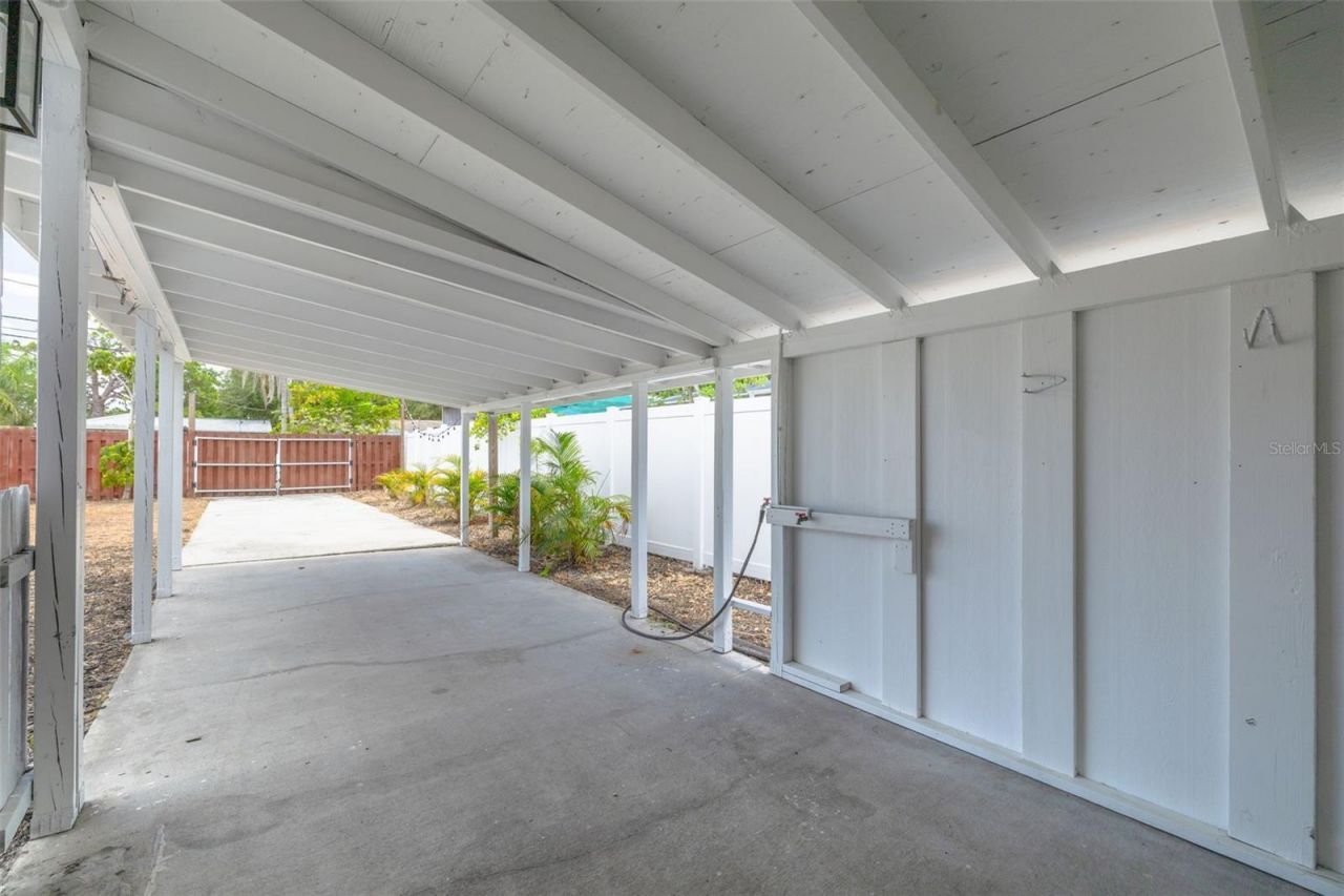 710 50th Avenue N, Saint Petersburg, FL 33703 Photo