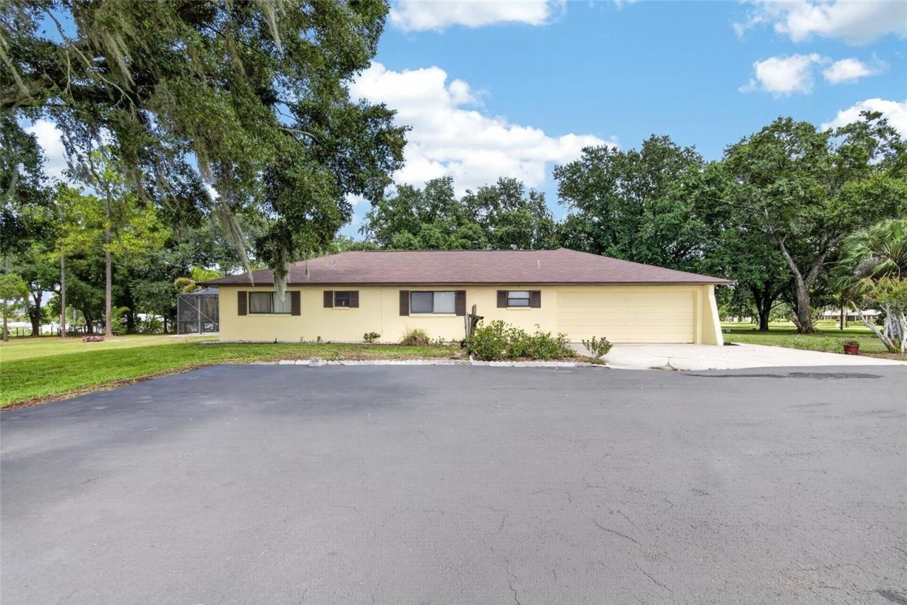 3708 Joe Sanchez Rd , Plant City, FL 33565 Photo