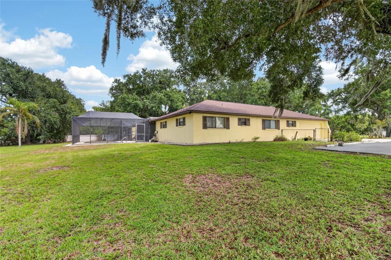 3708 Joe Sanchez Rd , Plant City, FL 33565 Photo