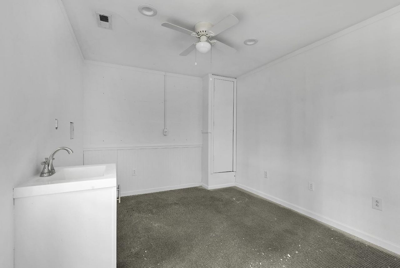 10080 Ocean Hwy.  Photo 11