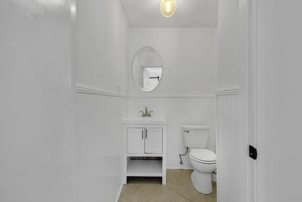 10080 Ocean Hwy.  Photo 14