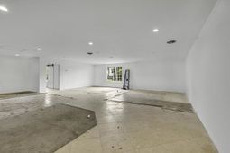 10080 Ocean Hwy.  photo 4