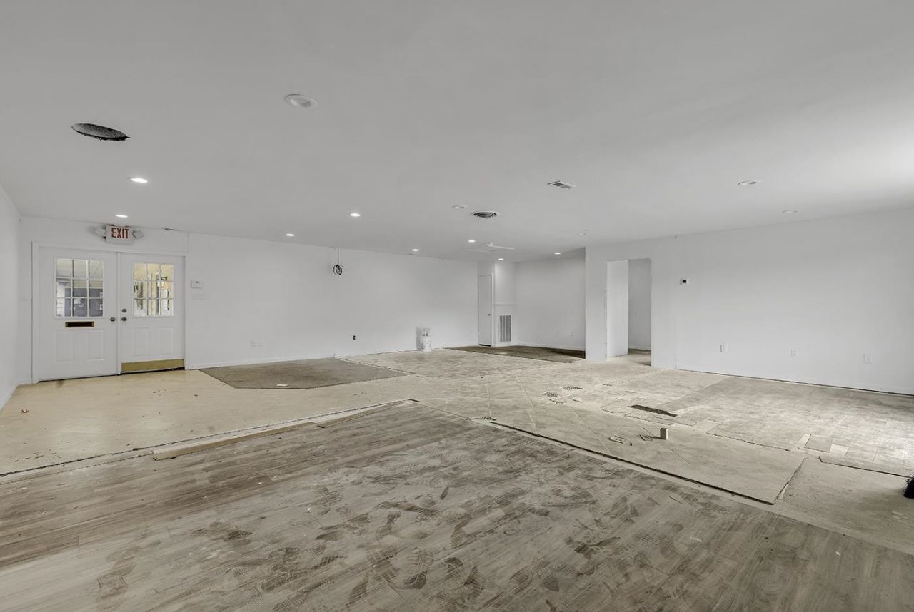 10080 Ocean Hwy.  Photo 6