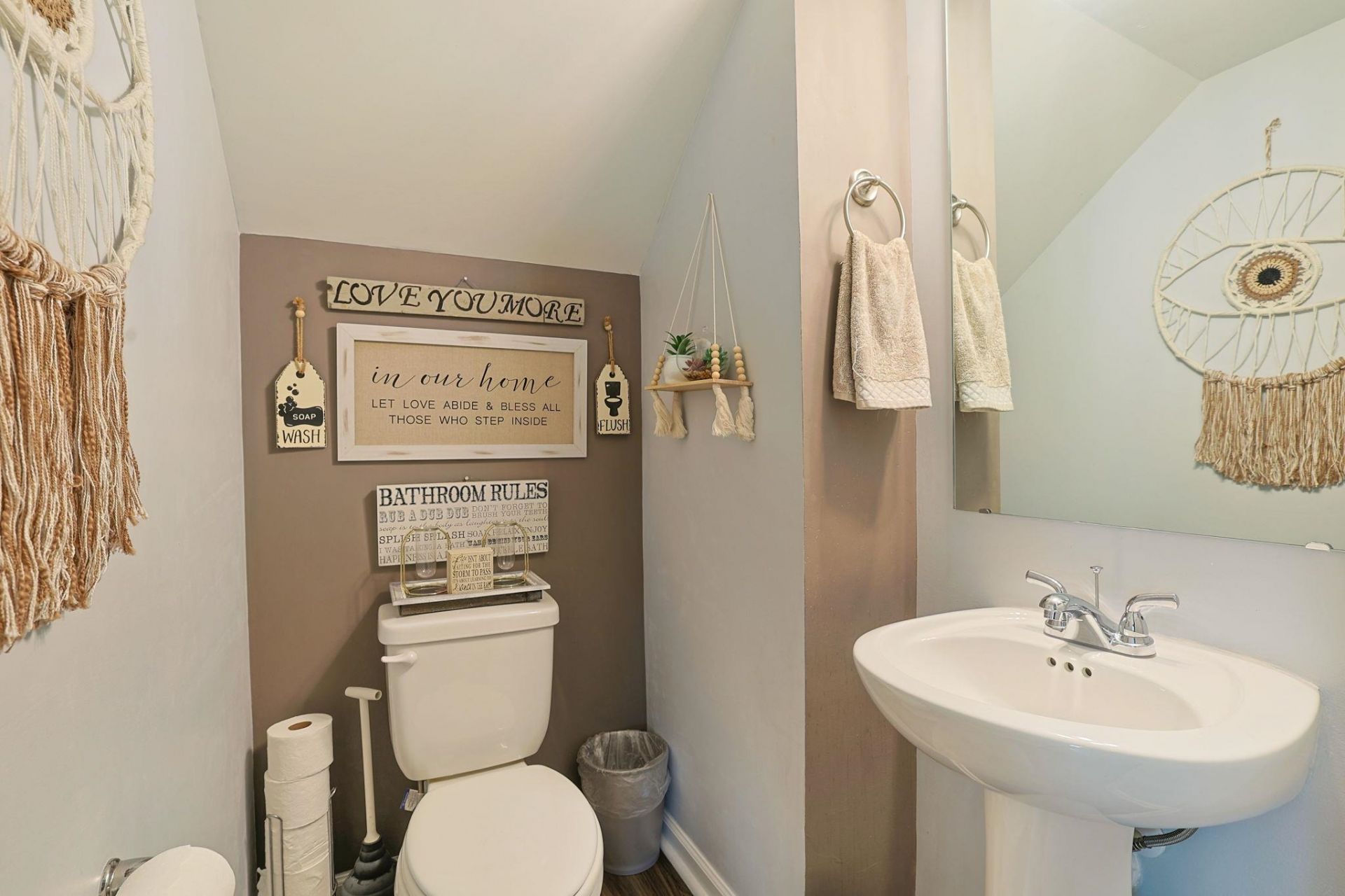 1221 Boswell Ct.  Photo 14