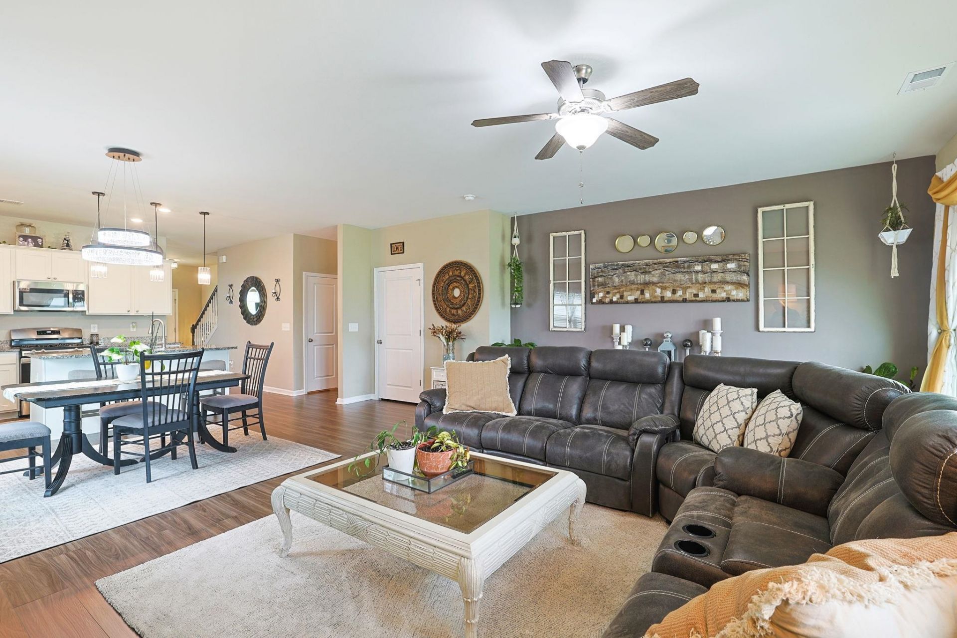 1221 Boswell Ct.  Photo 5