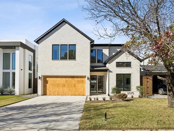 2015 Euclid Avenue , Dallas, TX 75206