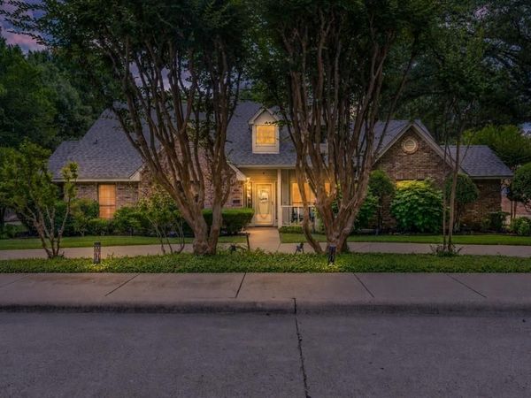 1000 Balfour Drive, Cedar Hill, TX 75104
