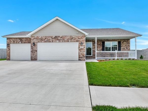 3548 Cardinal Crossing Boulevard , Granite City, IL 62040