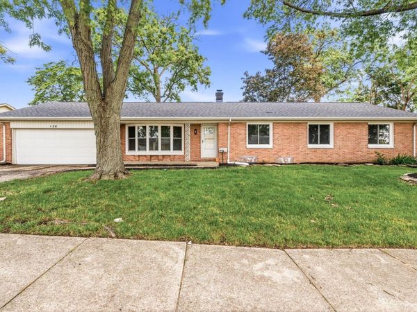 126 Woodhill Lane, South Bend, IN 46619