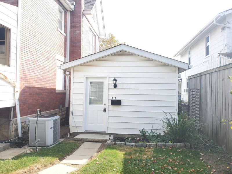67 E High Street , London, OH 43140 Photo 3
