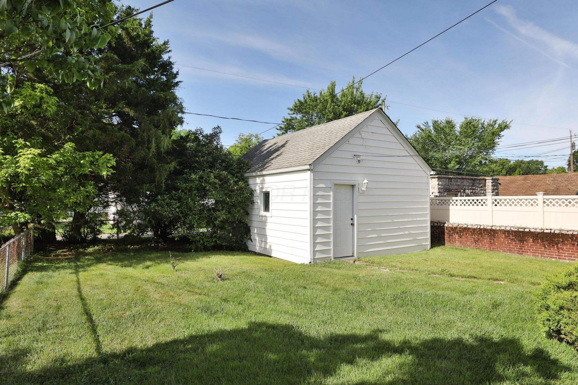 375 E Royal Forest Boulevard, Columbus, OH 43214 Main Photo