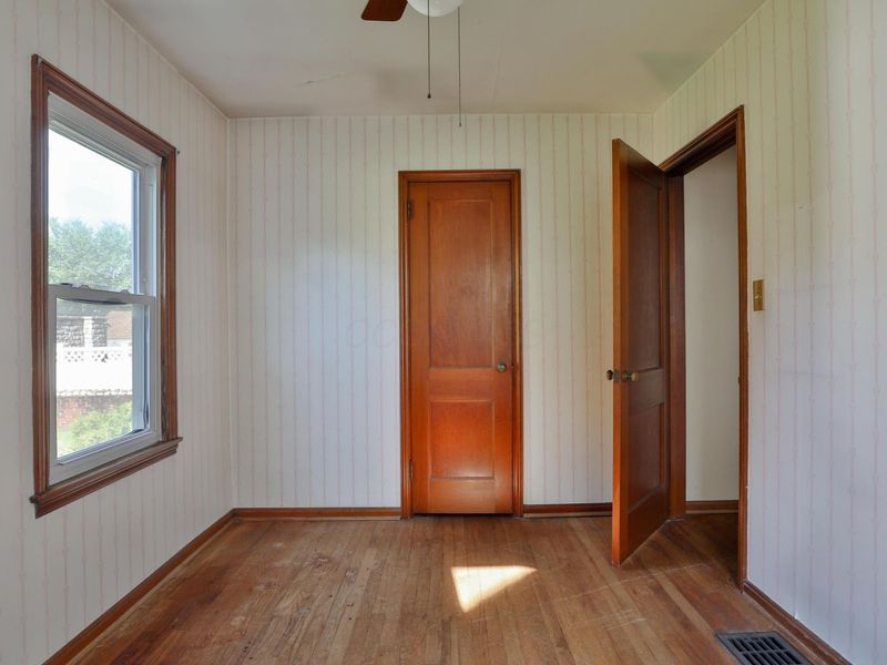 375 E Royal Forest Boulevard , Columbus, OH 43214 Photo 30