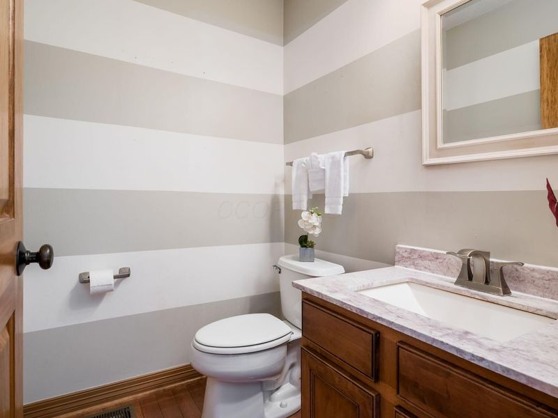 6878 Eliza Drive, Canal Winchester, OH 43110 Photo 18