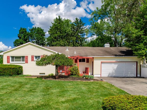 566 Kenwell Drive, Newark, OH 43055