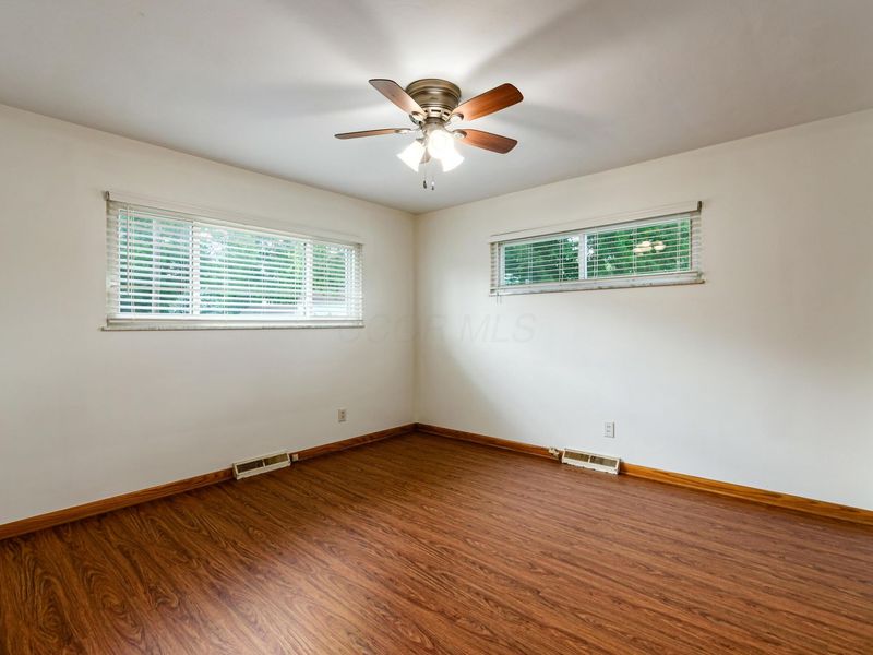566 Kenwell Drive, Newark, OH 43055 Photo 20