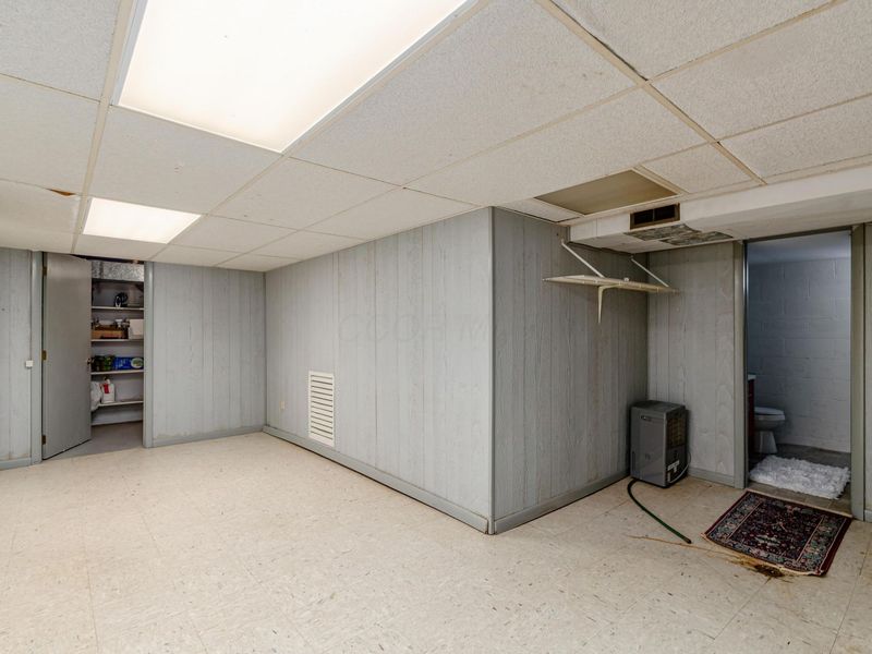 566 Kenwell Drive, Newark, OH 43055 Photo 27