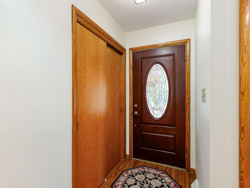 566 Kenwell Drive, Newark, OH 43055 Photo 4
