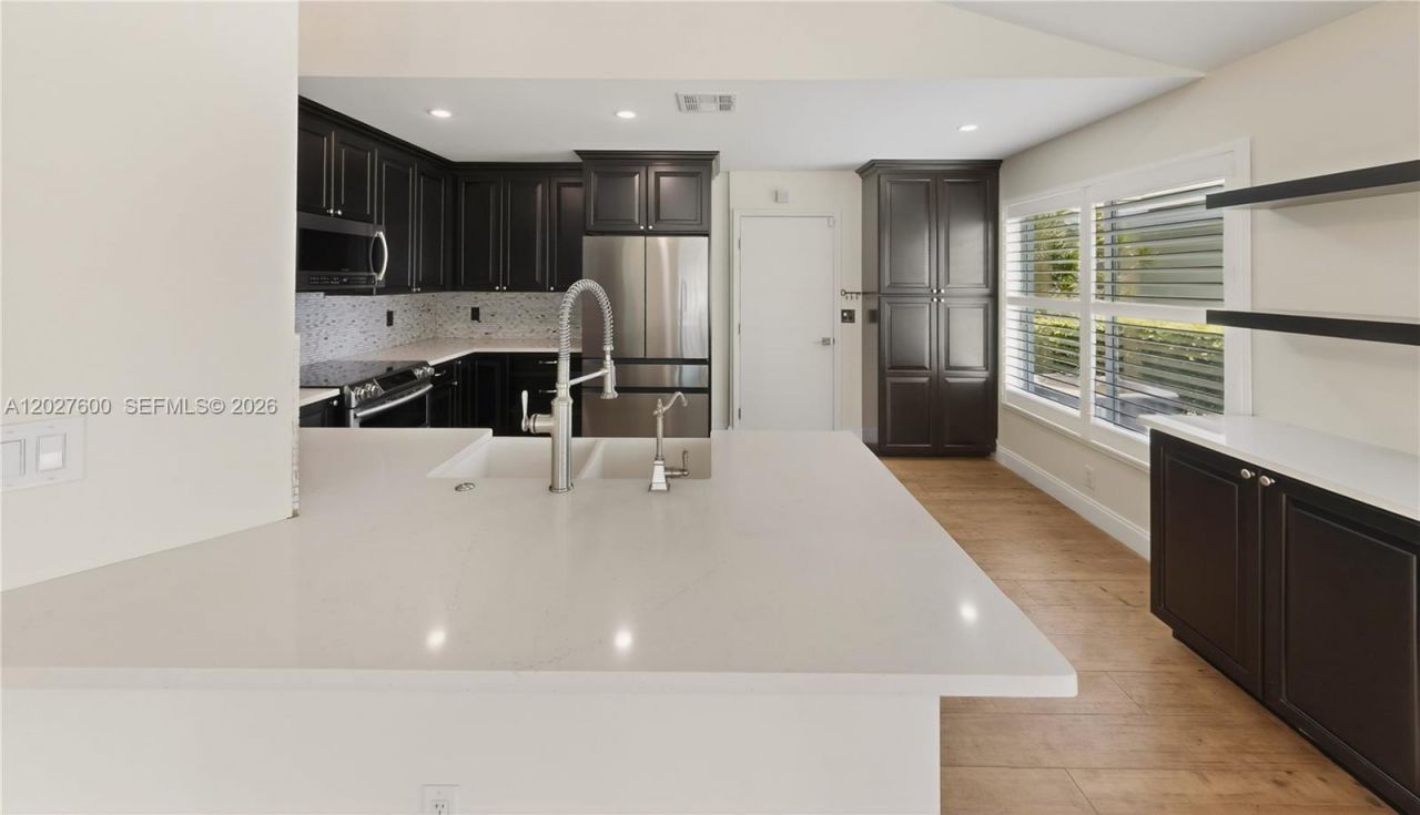 9203 Arborwood Cir, Davie, FL 33328 Photo