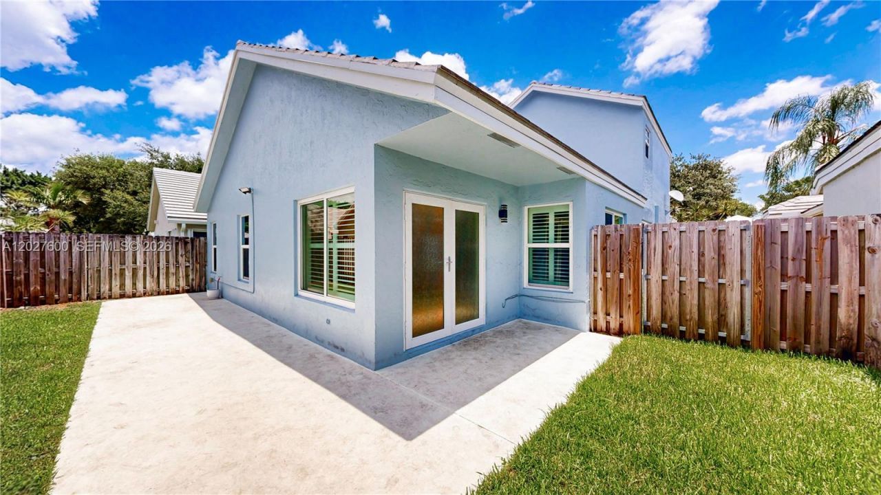 9203 Arborwood Cir, Davie, FL 33328 Photo