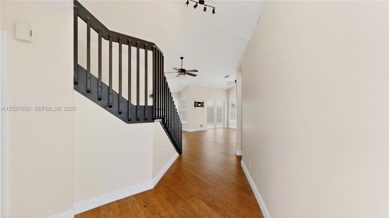 9203 Arborwood Cir, Davie, FL 33328 Photo