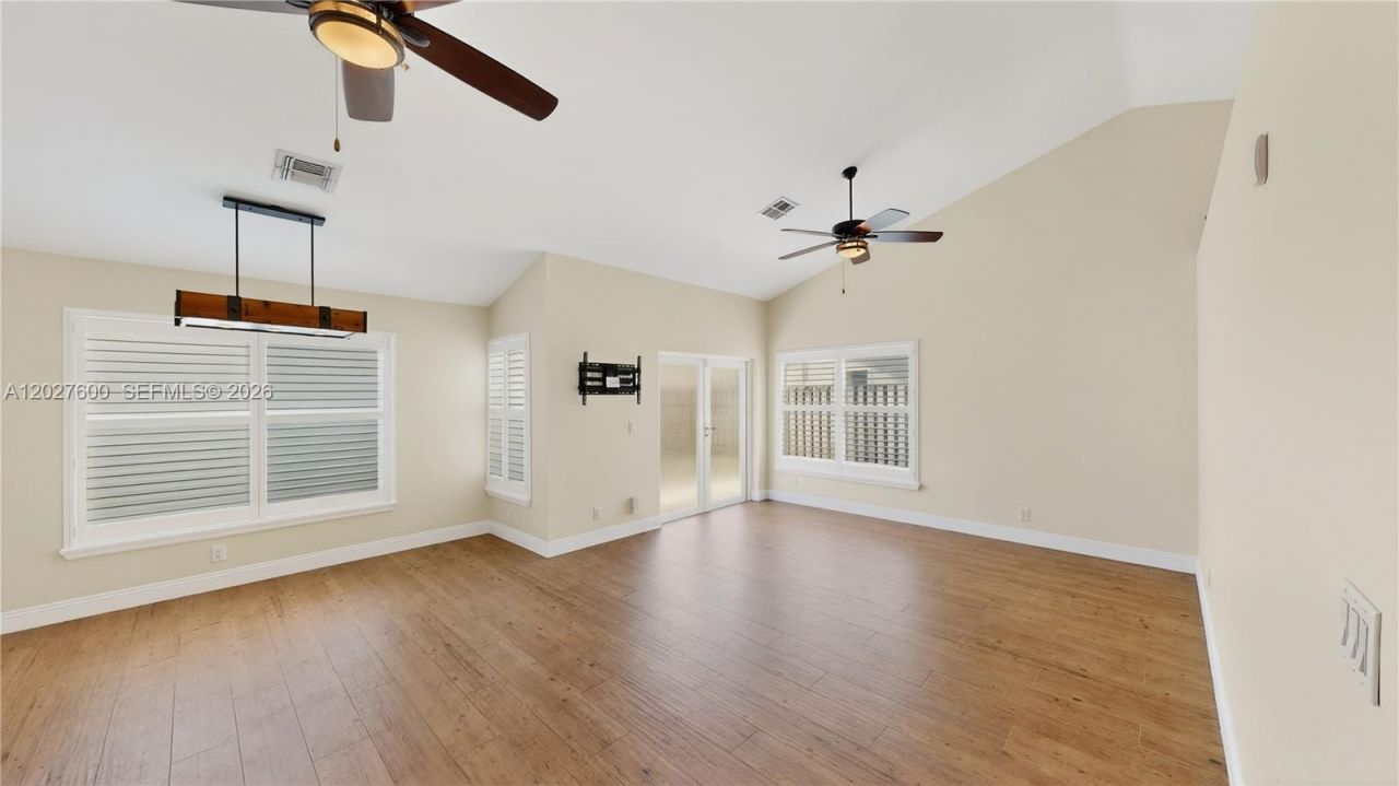 9203 Arborwood Cir, Davie, FL 33328 Photo