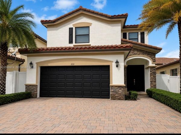 3531 W 88th St , Hialeah, FL 33018