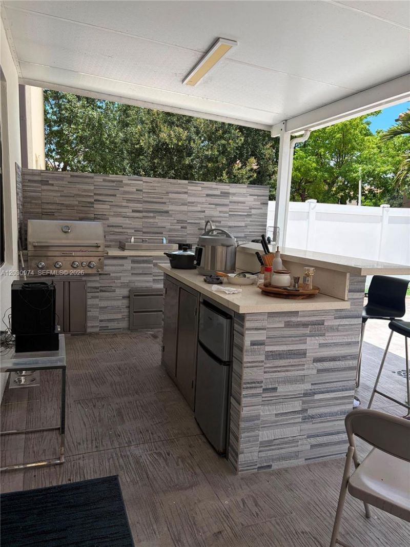 3531 W 88th St, Hialeah, FL 33018 Photo
