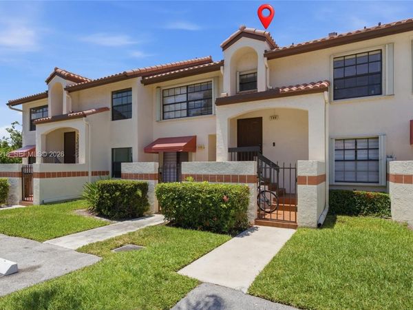104 Freedom Ct , Unit 104, Deerfield Beach, FL 33442