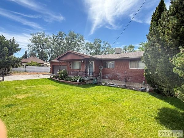 531 Lansing, BLACKFOOT, ID 83221