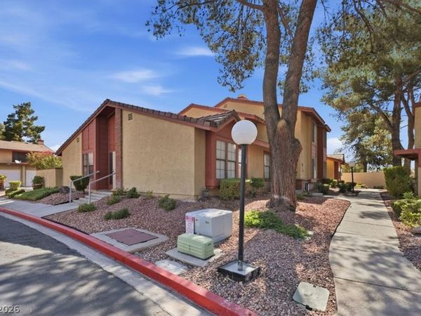 2410 Pickwick Drive, Henderson, NV 89014