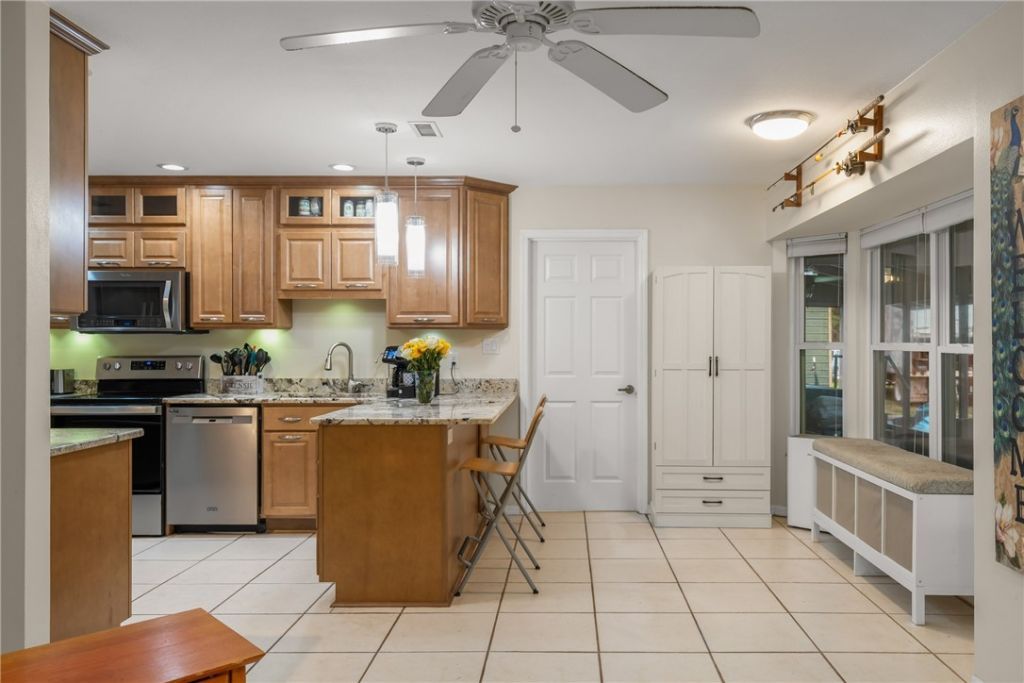 4990 Us 1, Mims, FL 32754 Photo