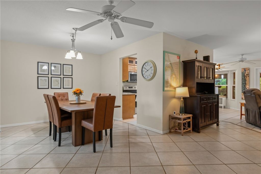 4990 Us 1, Mims, FL 32754 Photo