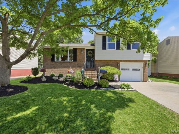 95 Penwood Drive , Buffalo, NY 14227