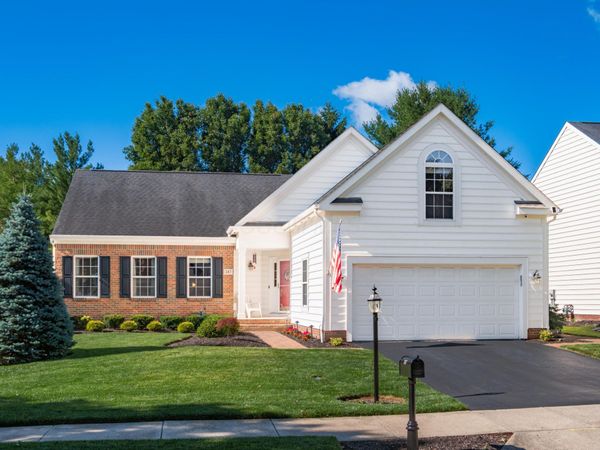 247 Chasely Circle , Powell, OH 43065