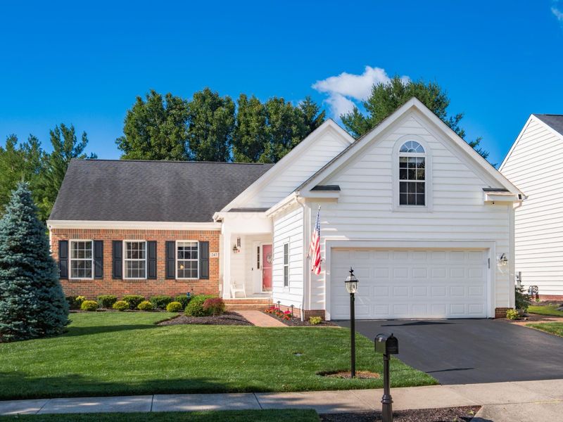 247 Chasely Circle , Powell, OH 43065 Photo 1