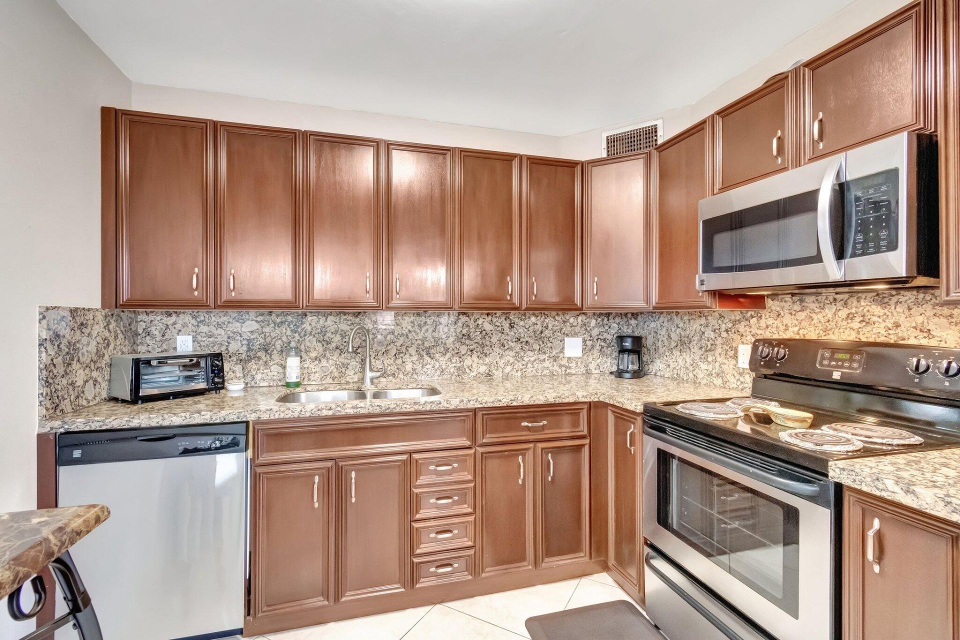 4049 Wolverton C, Boca Raton, FL 33434 Photo