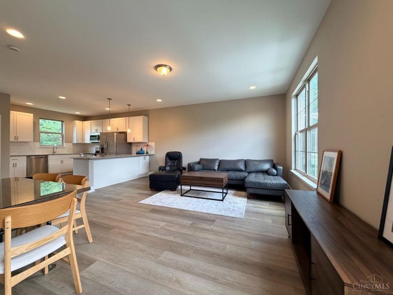 377 Cityscape, Cincinnati, OH 45205 Photo 19