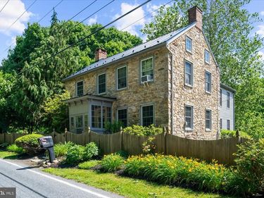 1238 HUFFS CHURCH ROAD, BARTO, PA 19504
