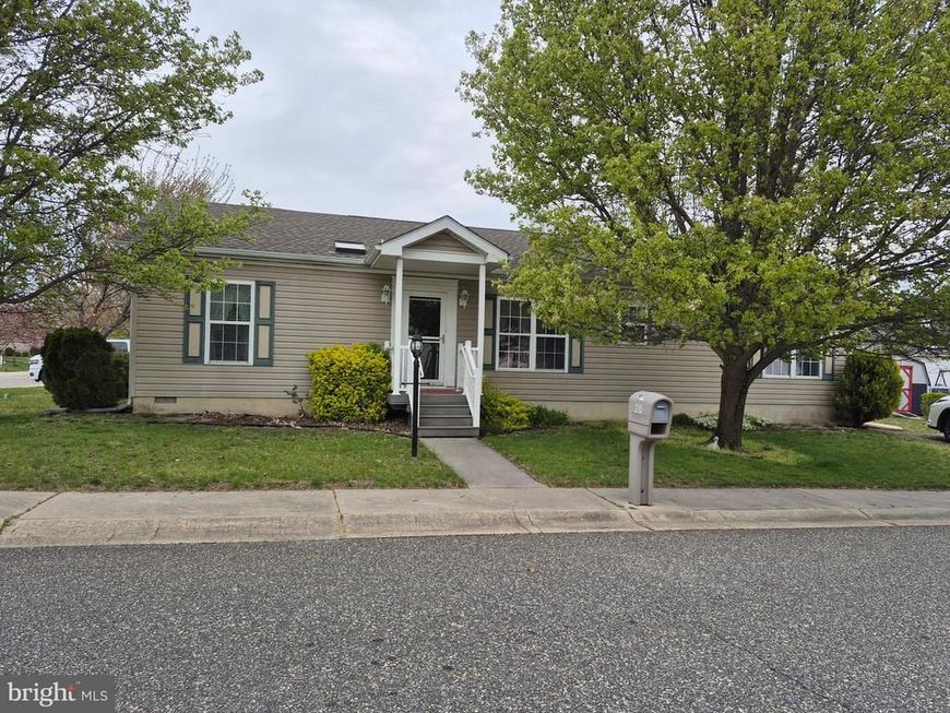 20 Oaks Dr, Mays Landing, NJ 08330 Main Photo