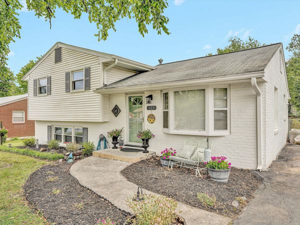 509 Water Oak RD , Roanoke, VA 24019