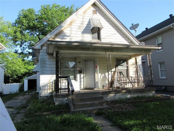2403 Grand Avenue , Granite City, IL 62040