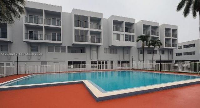 1555 W 44th Pl , Unit 203, Hialeah, FL 33012 Photo